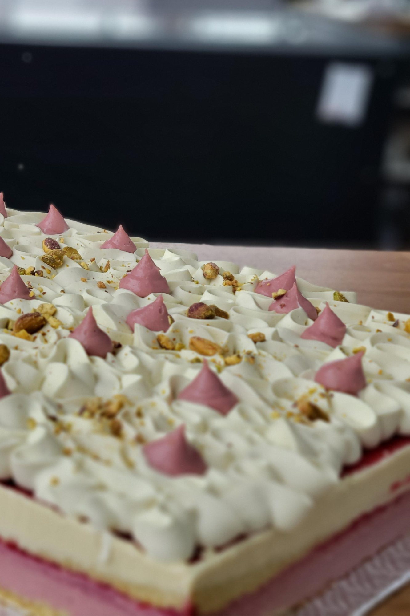 Grand format Gâteau Framboises & Pistaches
