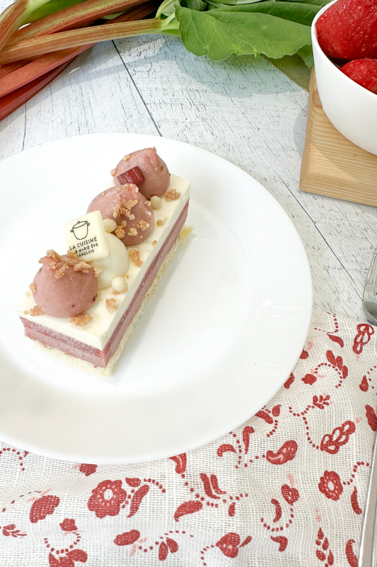Gâteau fraises & rhubarbe - individuelle