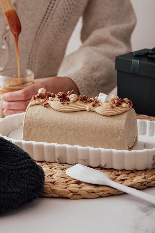 Bûche des fêtes 2025 - Praliné, chocolat et caramel
